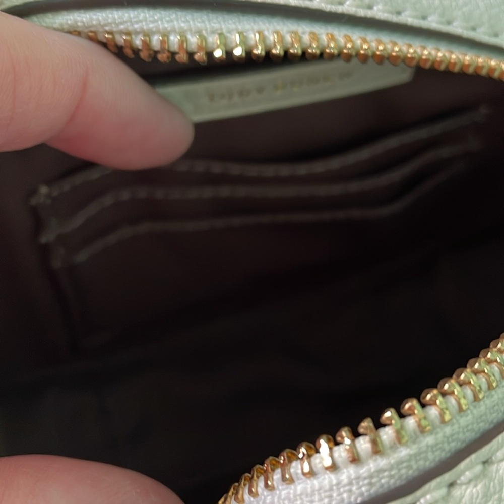 Tory Burch McGraw Crossbody Purse - Picture 5 of 11